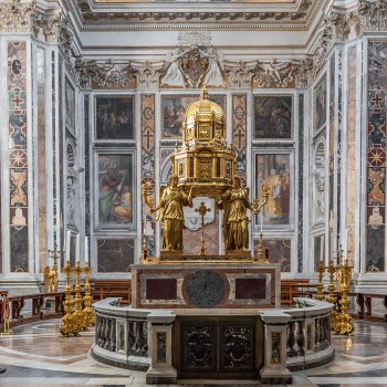 Musei Vaticani e Cappella Sistina: tour privato e aperitivo  Musei Vaticani e Cappella Sistina: tour privato e aperitivo