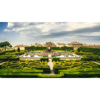 Bagnaia e Viterbo, tra fontane, piazzette e prodotti tipici