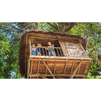Cena sull’albero a Todi nel bosco
