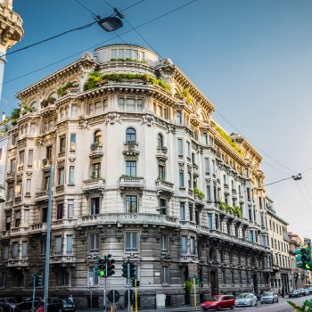 Milano insolita, tra stile liberty e fenicotteri Milano insolita, tra stile liberty e fenicotteri