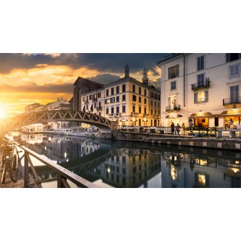 Alla scoperta dei Navigli con aperitivo al tramonto  Alla scoperta dei Navigli con aperitivo al tramonto