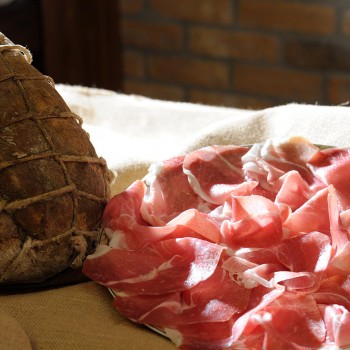 Pranzo stellato alla scoperta del Culatello di Zibello dop Pranzo stellato alla scoperta del Culatello di Zibello dop