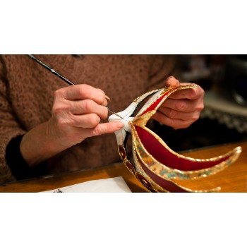 Venezia, decorazione della maschera e cicchetti