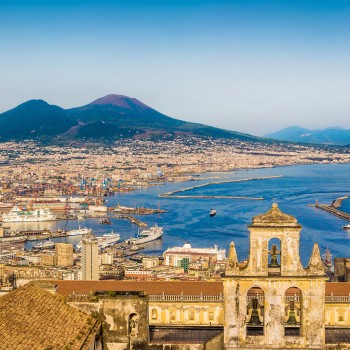 Il cuore di Napoli, lo street food e le tradizioni Il cuore di Napoli, lo street food e le tradizioni