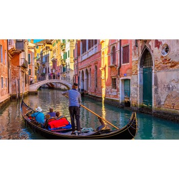 Tour in gondola a Venezia, da provare una volta nella vita!