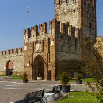 Soave, like the landscape that surrounds it and the wine produced Soave, like the landscape that surrounds it and the wine produced