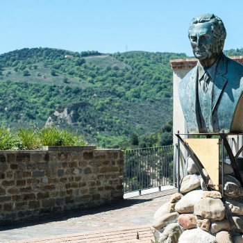 Alla scoperta della Basilicata: Aliano e Guardia Perticara Alla scoperta della Basilicata: Aliano e Guardia Perticara