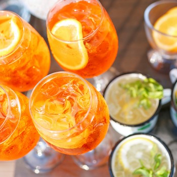Bacari tour in Venice: cicchetti, ombre and spritz! Bacari tour in Venice: cicchetti, ombre and spritz!