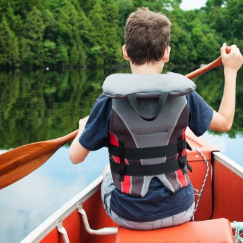 Sul fiume Biferno nel Molise a bordo di una canoa canadese Sul fiume Biferno nel Molise a bordo di una canoa canadese