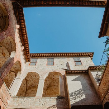 Corso di acquerello nella cornice dell’Abbazia Sette Frati Corso di acquerello nella cornice dell’Abbazia Sette Frati