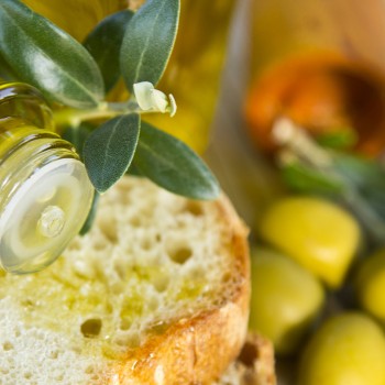 Visita allo storico frantoio dell’Abbazia Sette Frati Visita allo storico frantoio dell’Abbazia Sette Frati