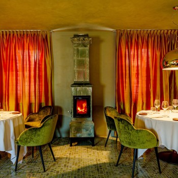Viaggio sensoriale nel pregiato Ristorante La Di Moret Viaggio sensoriale nel pregiato Ristorante La Di Moret