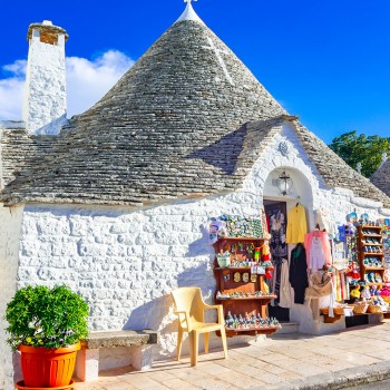 Alla scoperta di Alberobello e pranzo col casaro Alla scoperta di Alberobello e pranzo col casaro