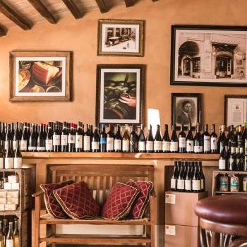 Emilia love dinner with emilian menu in a tavern in Assisi Emilia love dinner with emilian menu in a tavern in Assisi