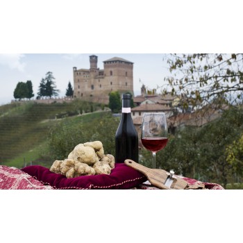 Le terre del Barolo, tra vigneti e castelli medievali