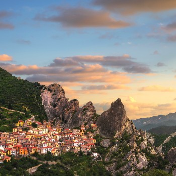 Basilicata: volo dell’angelo nelle Piccole Dolomiti Lucane Basilicata: volo dell’angelo nelle Piccole Dolomiti Lucane